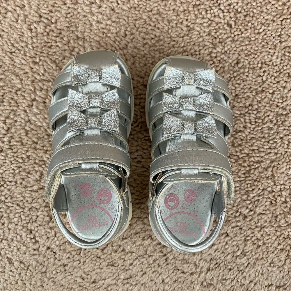 Stride Rite Silver Glitter Bow Toddler Sandals